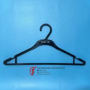 168 衣架 40cm｜Outlet、特價場、外貿單專用衣架 - Tak Shing Hanger